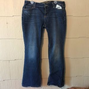 Arizona Jean Co. Curvy Bootcut Jeans